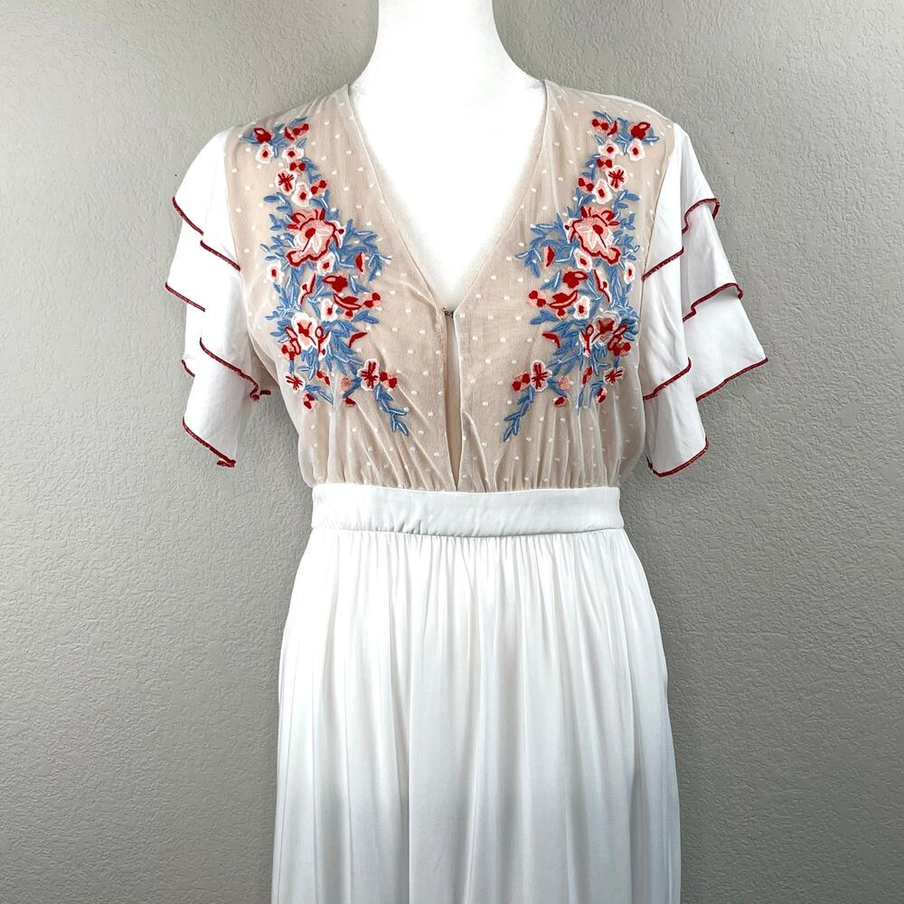 White Lace Floral Embroidered Plunge Ruffle Sleeve Boho Cottage Maxi Dress S New - Picture 6 of 16
